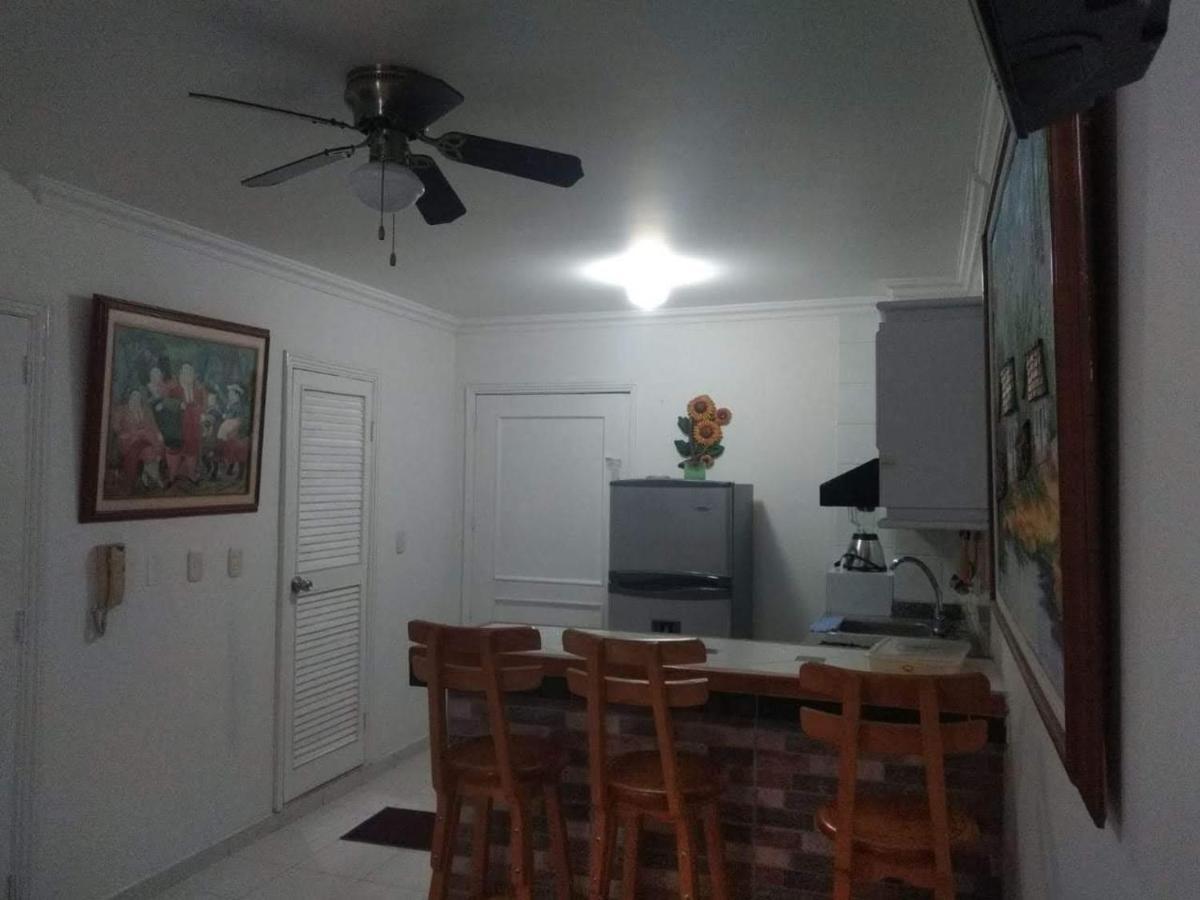 Acogedor Apartamento A 15 Metros Del Mar Santa Marta  Bagian luar foto