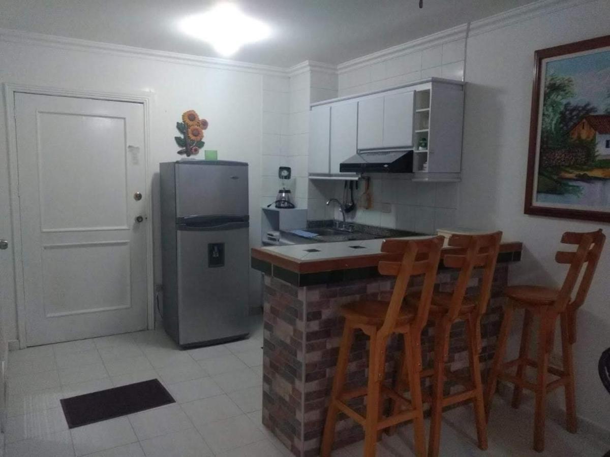 Acogedor Apartamento A 15 Metros Del Mar Santa Marta  Bagian luar foto